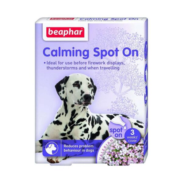 Calming Perros Spot On Caja 3 Pipetas calman los problemas de comportamiento en perros de todas razas y edades. De una forma natural y muy efectiva. Puede utilizarse cuando se produzcan situaciones que lo requieran, tales como: ladridos y maullidos excesivos. problemas de orina y marcas de olor en el hogar.