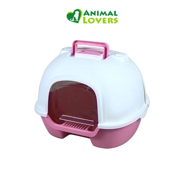 Arenero Cerrado Grande Rosa es una baño sanitario amplio para tu mascota. Este cómodo baño sanitario ofrece la privacidad que tu michi necesita. Además mantendrá el olor encerrado, resultando muy agradable para tu ambiente. Cuenta con una filtro de carbón activado