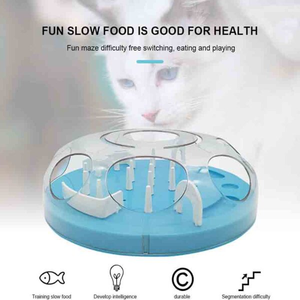 Juguete Interactivo Gato Dispensador Azul es un juguete que hara que tu gato se diverta y esfuerce por conseguir comida o un premio. Comedero interactivo para gatos es un juguete de laberinto para gatos de interior. Fomenta la actividad con este dispensador juguete, por su forma tu gato debera sortear el laberinto para obtener un pellet de comida o un premio. Pensado en gatos indoor este juguete es ideal para gatos que necesitan ser estimulados. 